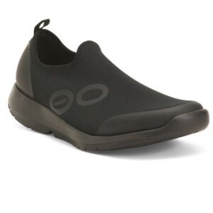 Oofos Oomg Sport Low Slip On Sneaker Recovery sport shoes women’s 8.5 NWT BLACK